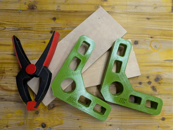 https://makerworld.bblmw.com/makerworld/model/USf40084b2468dd5/design/2025-01-19_9cbef5b7d5b43.jpg