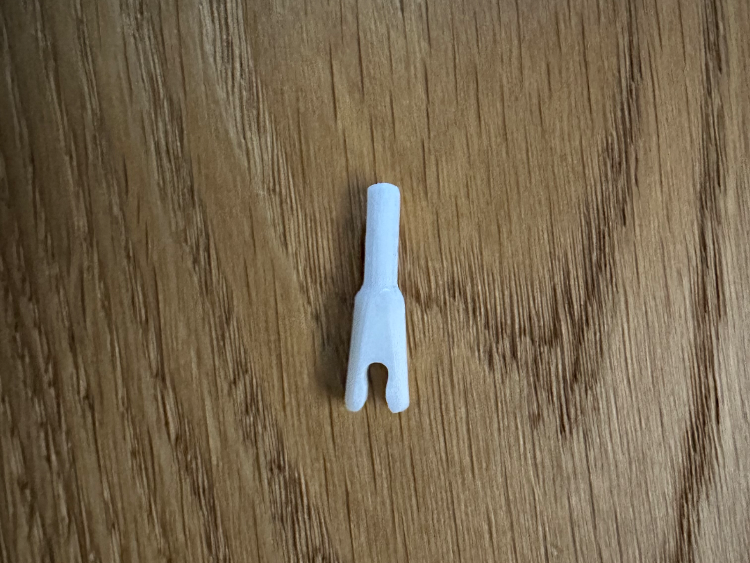 Universal arrow nock