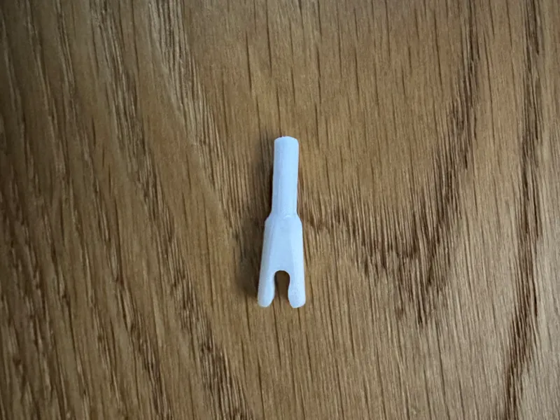 Universal arrow nock