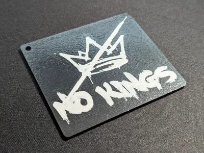 No Kings keychain/magnet/pin