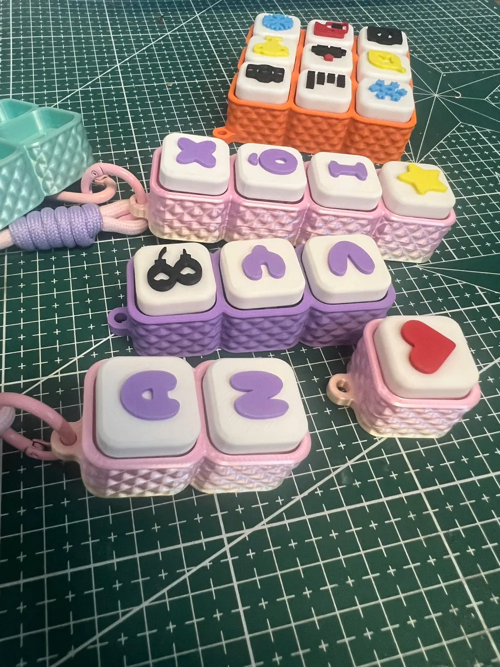 Diamond Pattern Keycap Housing – 1 to 10 Slots - Free 3D Print Model ...