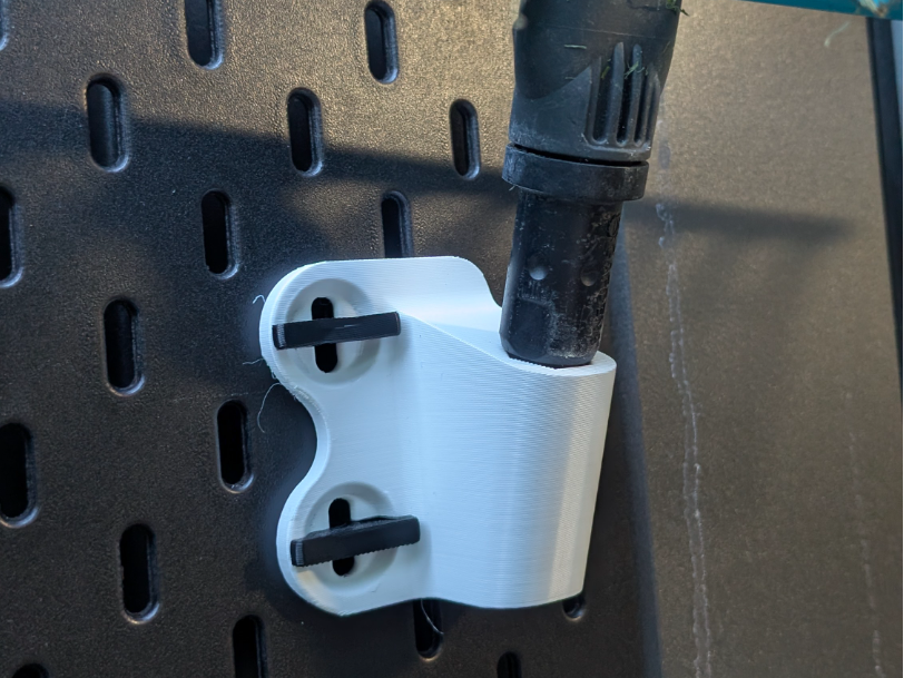 Gardena combisystem IKEA Skadis Werkzeughalterung 