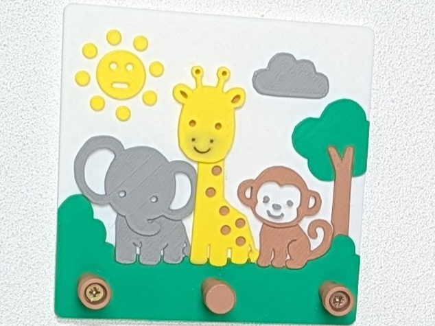 SafariSnug_Wall Mounted Coat Rack For Kids