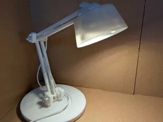 Adjustable Balanced Arm Lamp using Springs