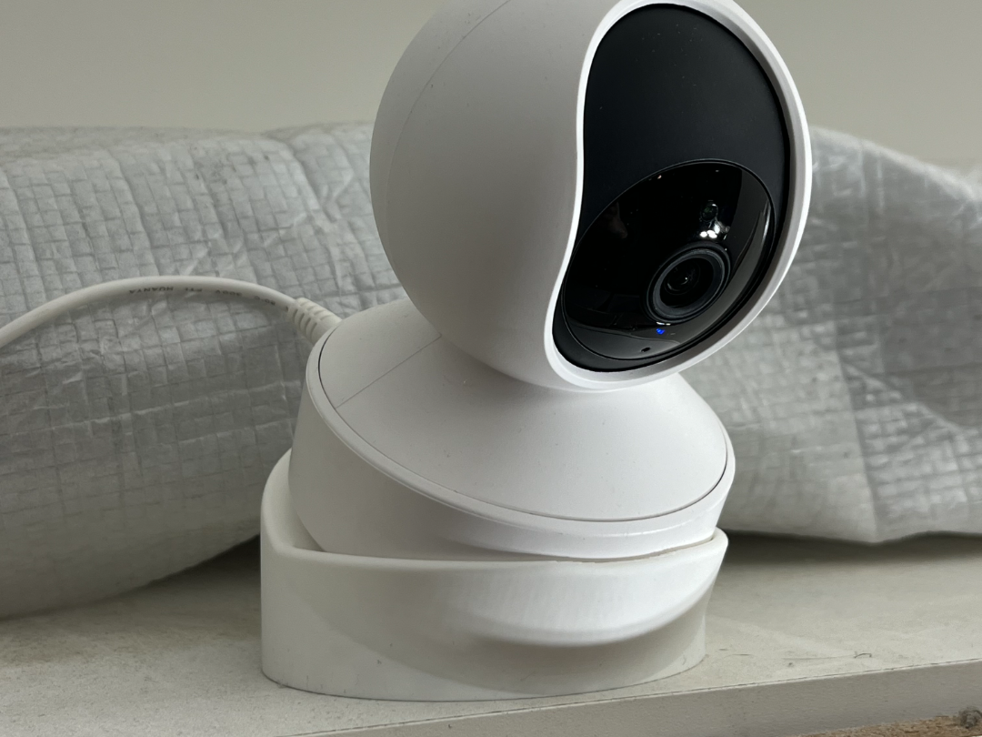 Indoor camera tilt stand