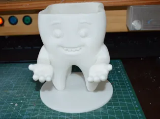 Happy Tooth Toothbrush Holder