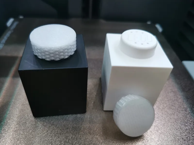 Lid for LEGO Salt & Pepper Shakers