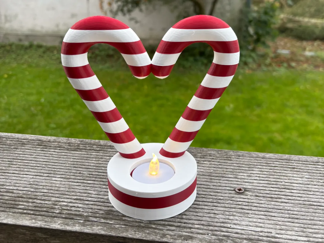 Candy Cane Tealight Holder / Candy Cane Heart  by freeasy MakerWorld: Download Free 3D Models - 3D model önizlemesi