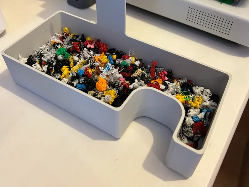 PAPELERA FILAMENTO ERGONÓMICA