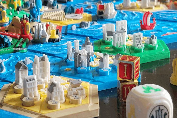 Settlers of Catan: C&K Base Game & 5-6P Expansion
