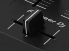 DDJ FLX4 "RS" initials crossfade lock