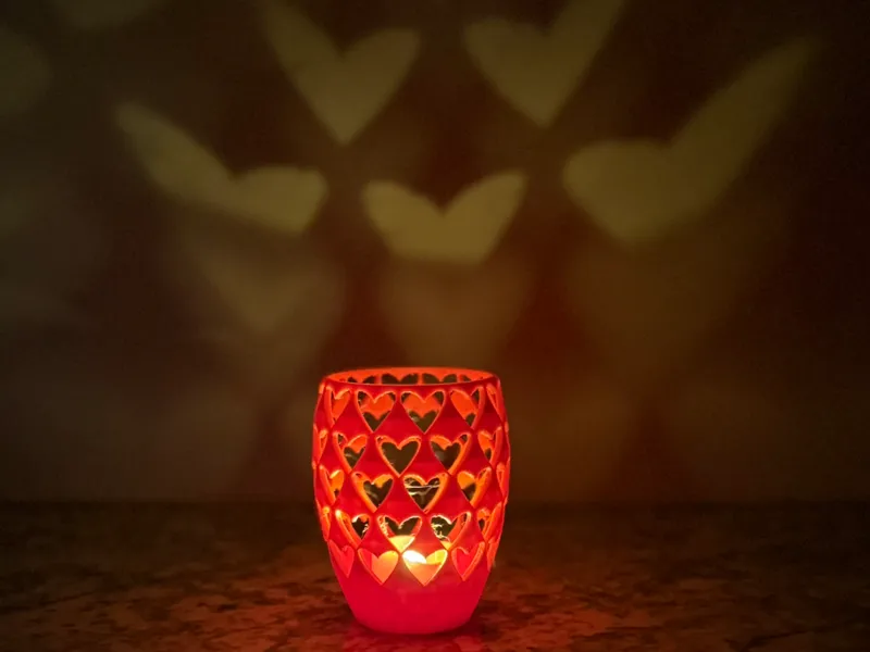 Heart-Shaped LED Tea Light Holder with Projection