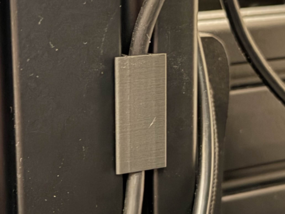 Sim Rig Extrusion Cable Tamer Clips