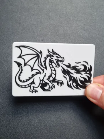 Adorno temático: Dragon Credit Card Holder – Tap to Pay — vista de referencia 2