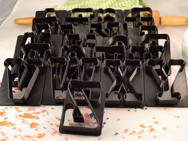Cookie Cutter Q 2in