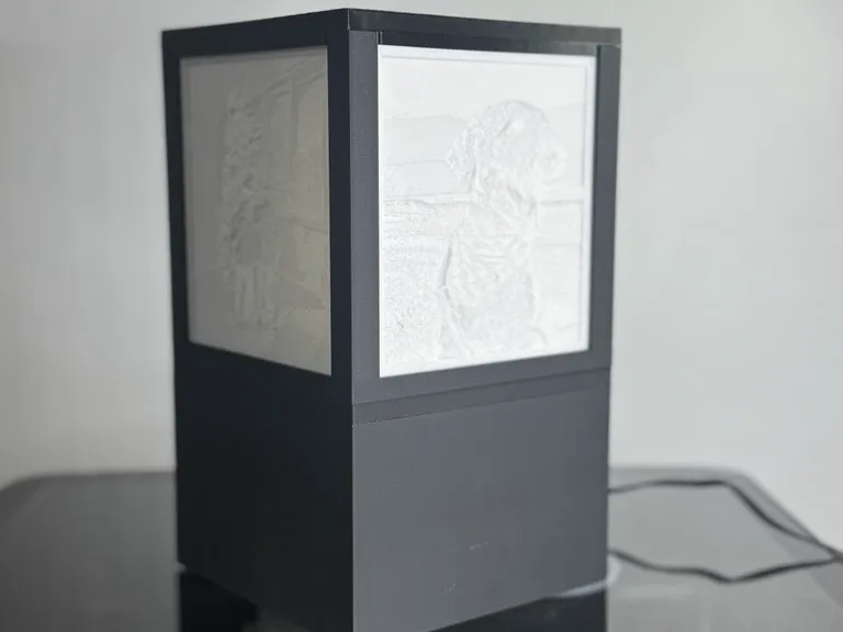Custom Lithophane LED Lamp with remote control