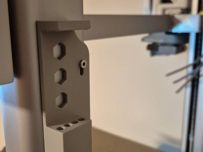 A1 pressure fit tube coupler and tube guide