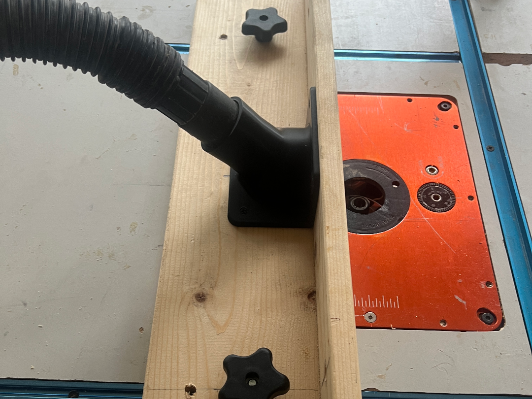 Router Fence Vacuum Attachments 