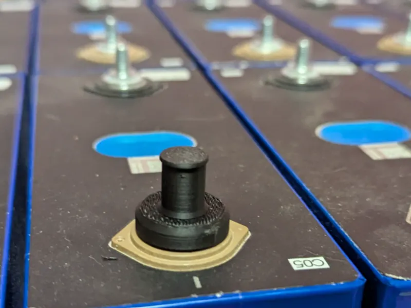 M6 LiFePO4 (LFP) Battery Terminal Cap