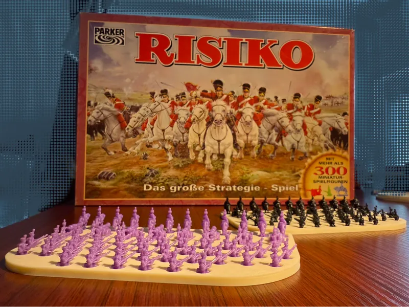 Risk Deluxe Edition - Troop Holder Plate