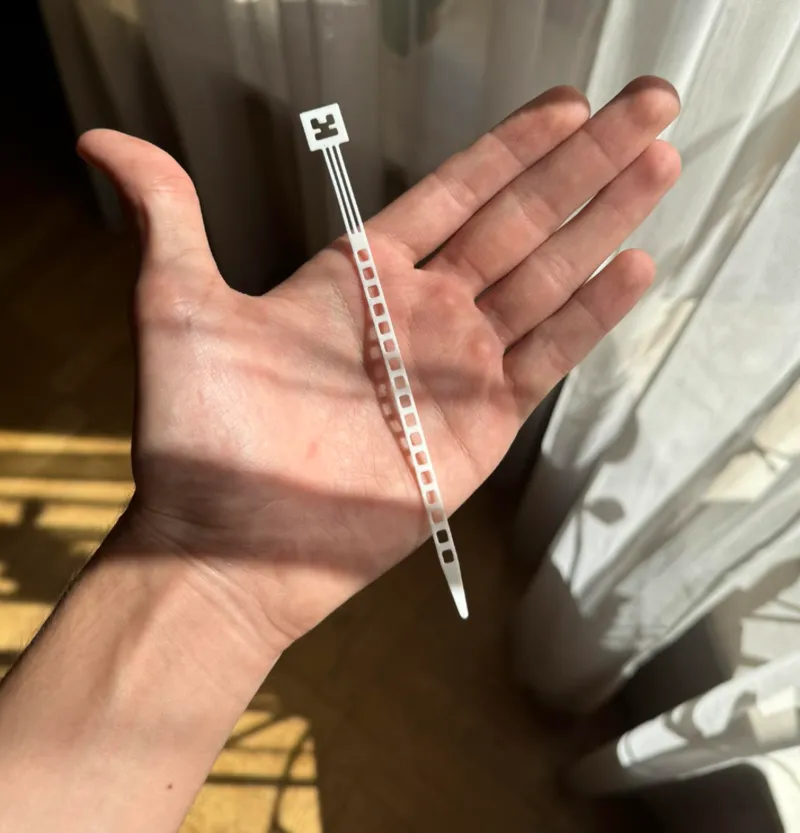 Reusable zip tie