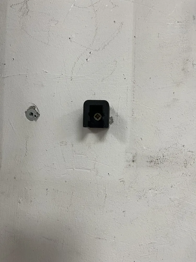 Pneumatic Coupling Wall Mount - Free 3D Print Model - MakerWorld