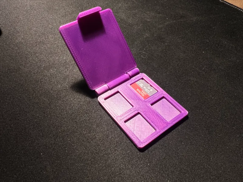 4x Micro SD Card holder - lockable