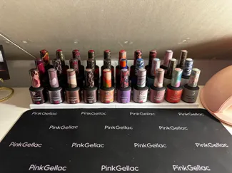 Pink Gellac bottle stand 