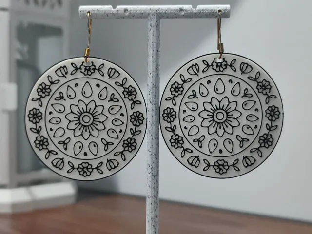Aretes Mandala de la Sacerdotisa Flor