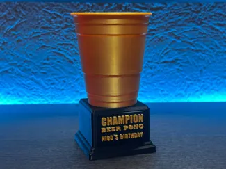 Trofeo Beer Pong (Placa personalizada)