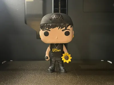 Funko Pop of the Italian singer "Ultimo"