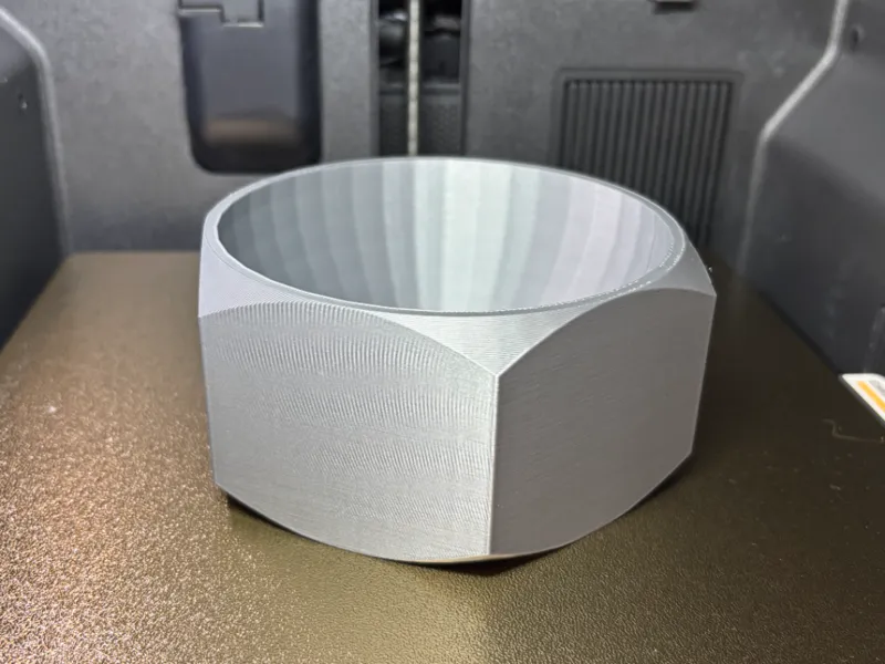 Schraubenmutter / Hex Nut Schale
