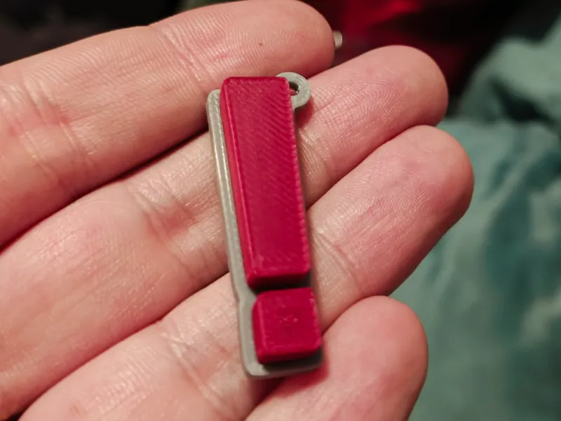 Metal Gear Solid Alert Keychain