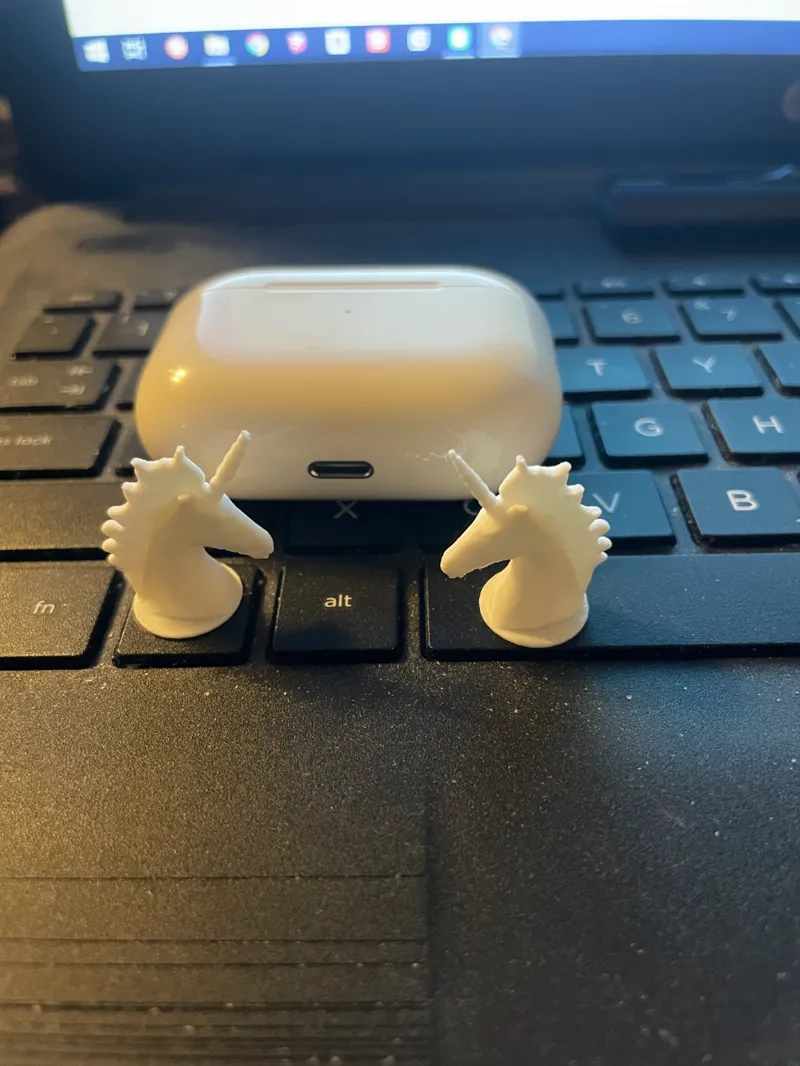 Tiny Unicorn Head 