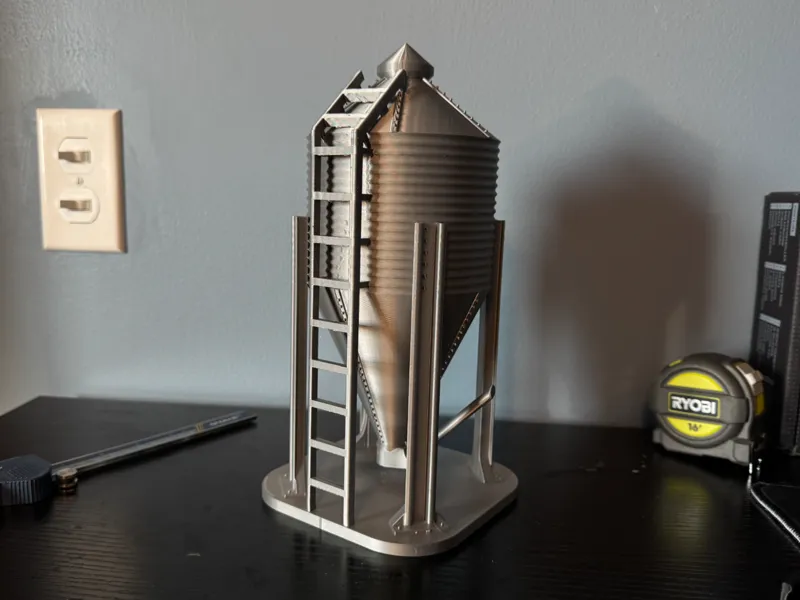 Grain silo