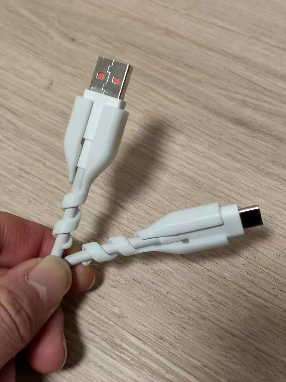Miniatura 1 do modelo 3D 小米数据线头保护套
