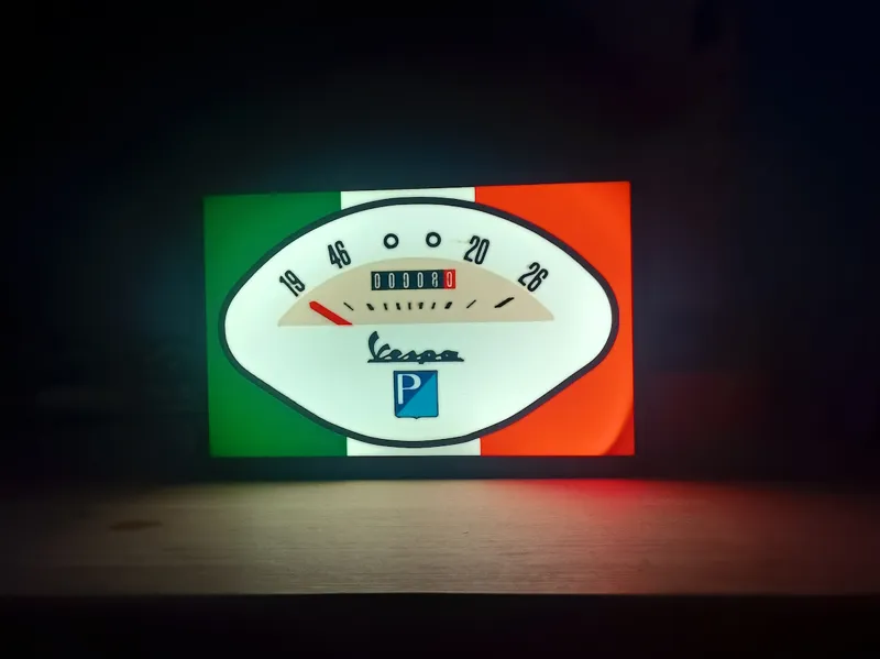 Vespa Anniversary Lightbox Speedo