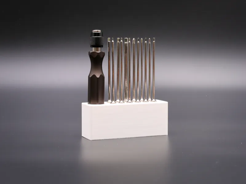 Screwdriver Kit Skadis Halter