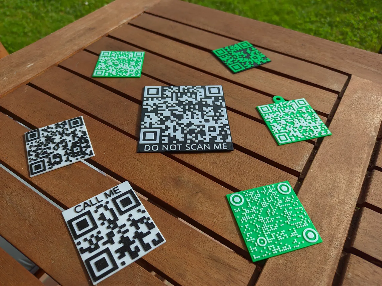 QR Code Generator (qrcode for mail, wifi, ect) view 2