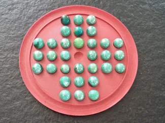Jeu de Solitaire pour billes d'enfant