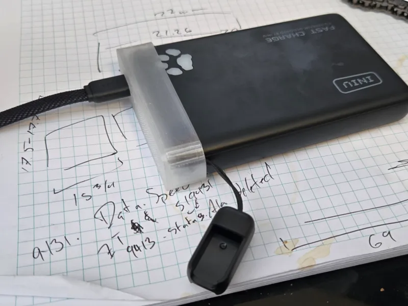 INIU - 10,000mAh terminal cover