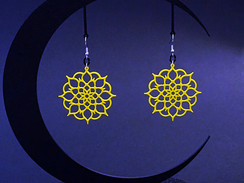Mandala earrings v3