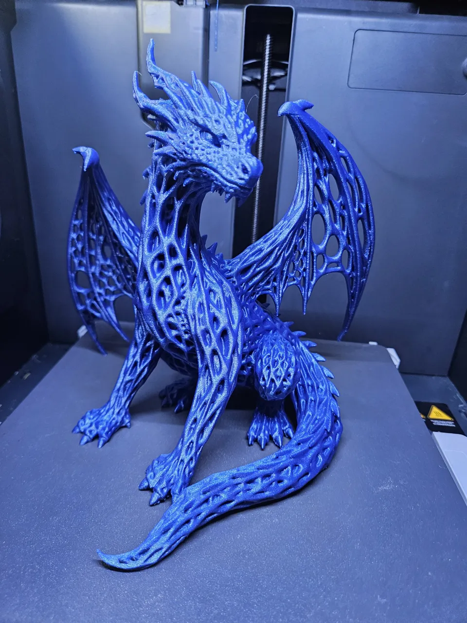 Mystic Dragon – Atemberaubende Drachenfigur view 3