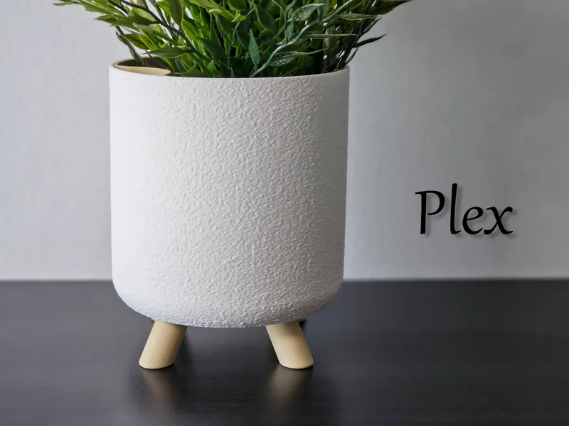 Plex - Self watering planter