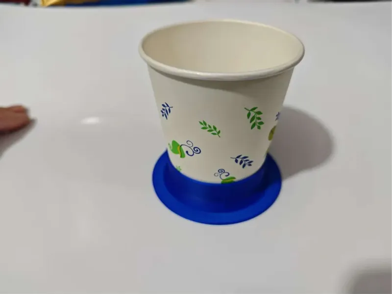 纸杯防倾倒底座
