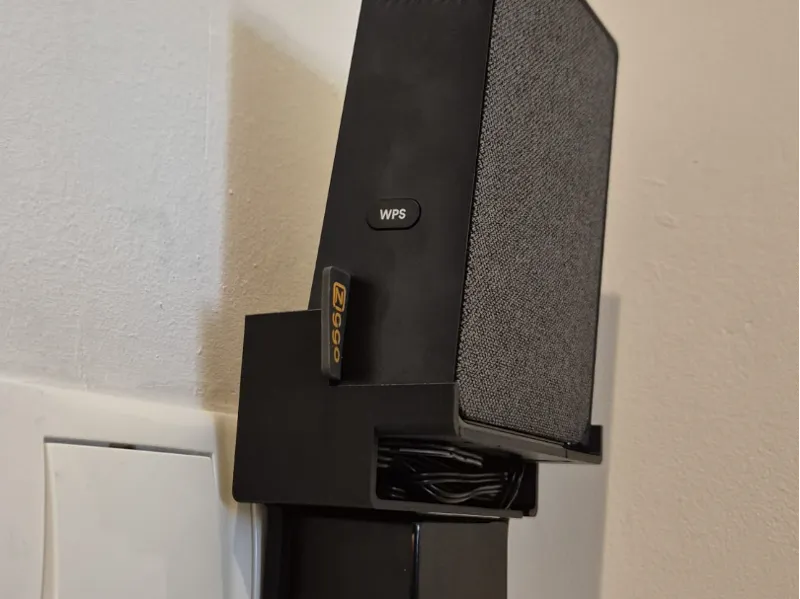 Ziggo Wifi Pod socket wall mount