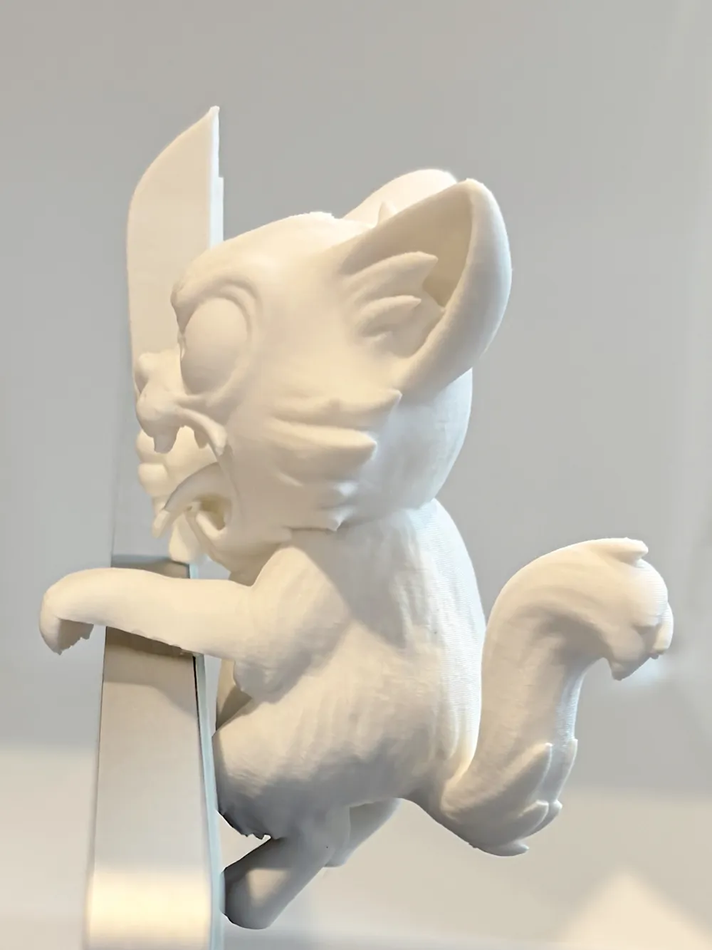 Regalo da collezione con ornamento decorativo fatto a mano con figurine simboliche di gatti