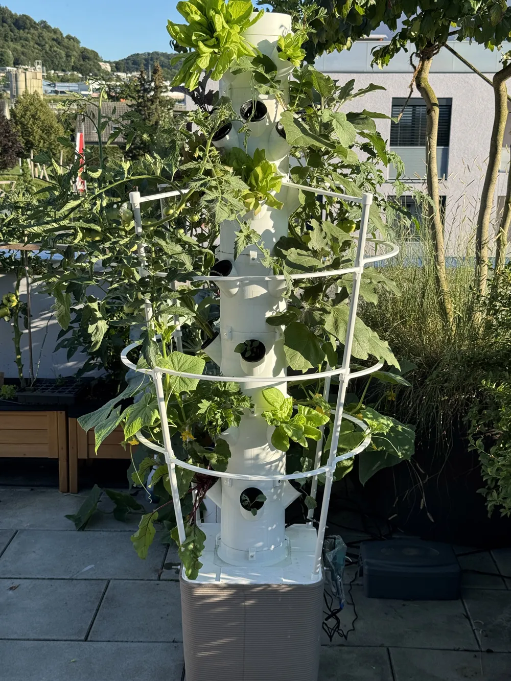 Horta Vertical - Torre de Hidroponia para Vegetais de Grande Porte - Modelo  gratuito para impressão 3D - MakerWorld, image size:1000x1333
