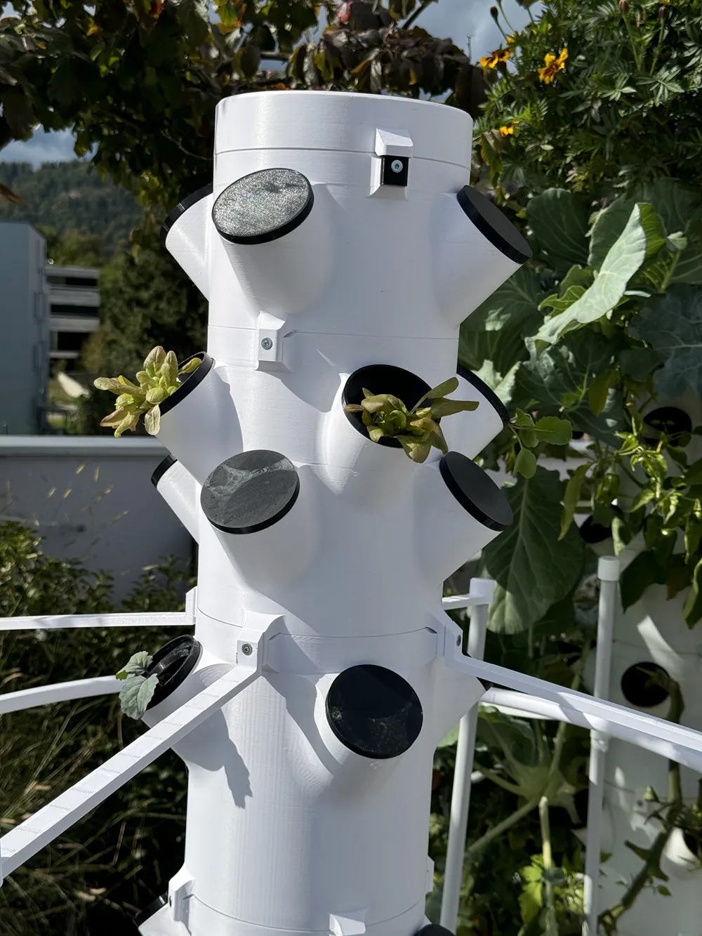 Horta Vertical - Torre de Hidroponia para Vegetais de Grande Porte - Modelo  gratuito para impressão 3D - MakerWorld, image size:1000x1333