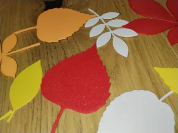 Estante o repisa: Autumn Leaves – Decorative Leaf Set — vista de referencia 5